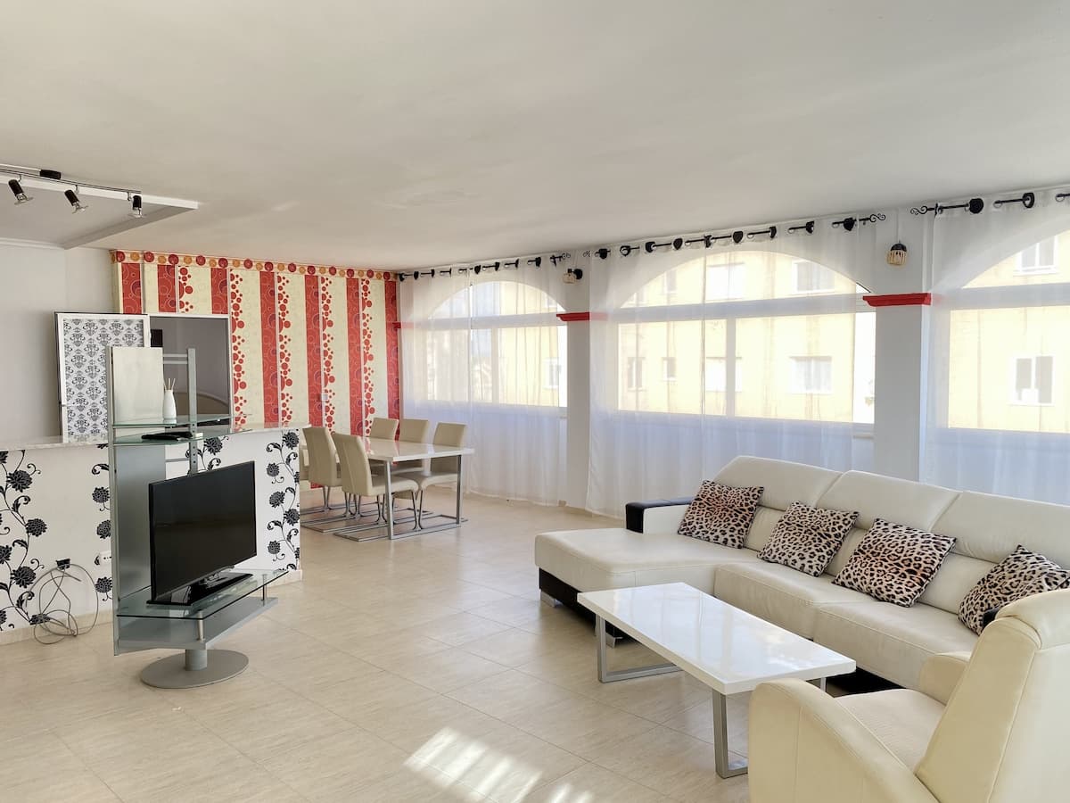 Apartamento en la azotea con piscina